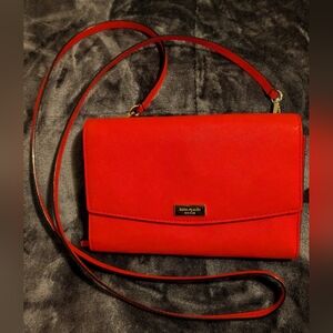 Kate Spade Red Crossbody Wallet Clutch Removable Straps. New!